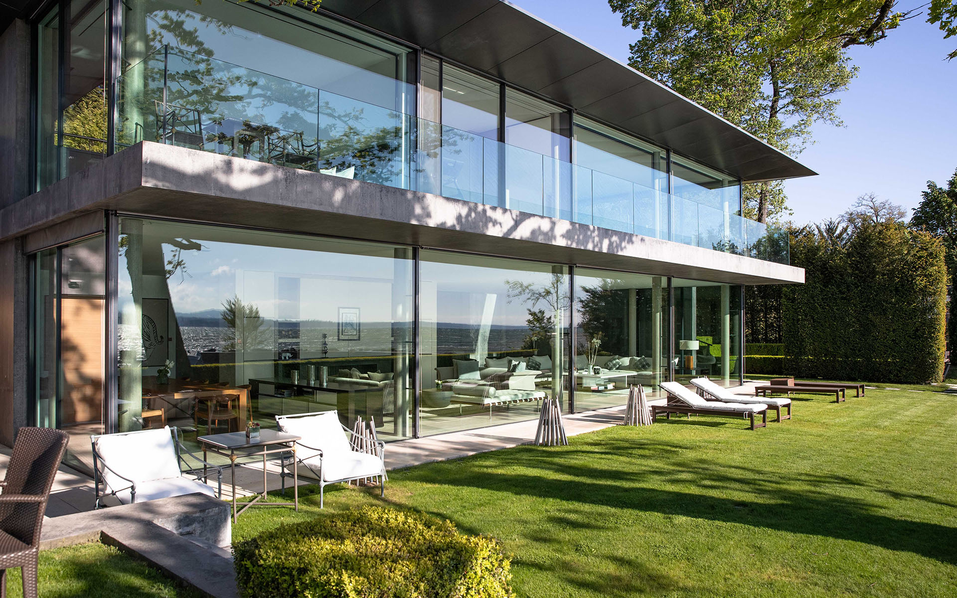 La Villa du Lac, Geneva